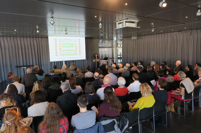 Conference Nature: Vortrag von Sarah Cornell. KKL Luzern, 2019