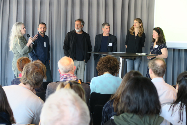 Conference Nature: Diskussion von Boris Previšić mit Melanie Smith, Rodrigo Braga, Cao Guimarães, Laurence Favre und Sarah Cornell. KKL Luzern, 2019