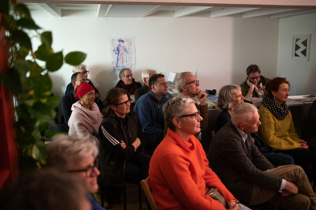 VIDEO WINDOW. Café des Arts Winterthur, 2023